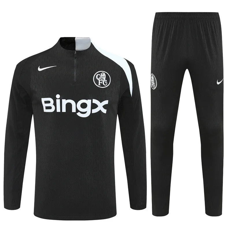 Chelsea Black Training Tracksuit 2025/26
