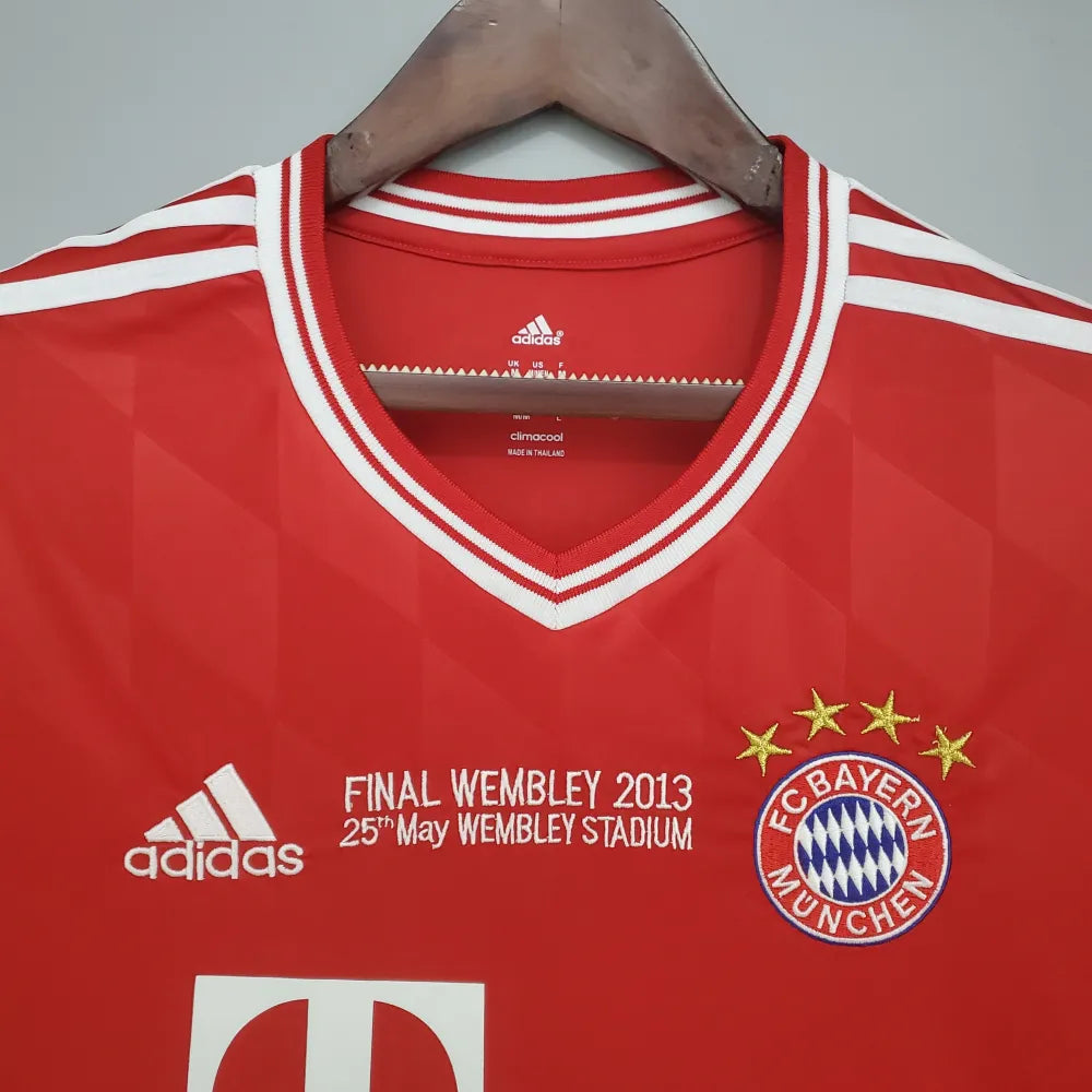Mandzukic 9 - 2013/14 Bayern Munich Home Jersey - Retro