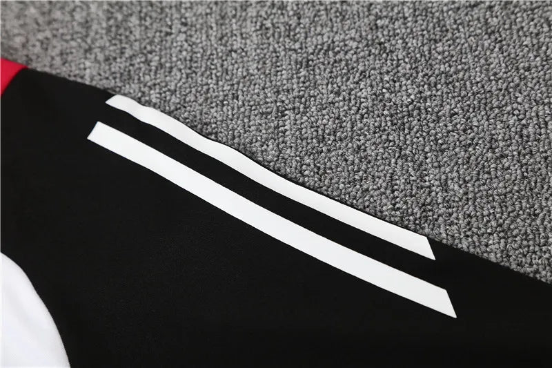 Manchester United White Tracksuit 2025/26