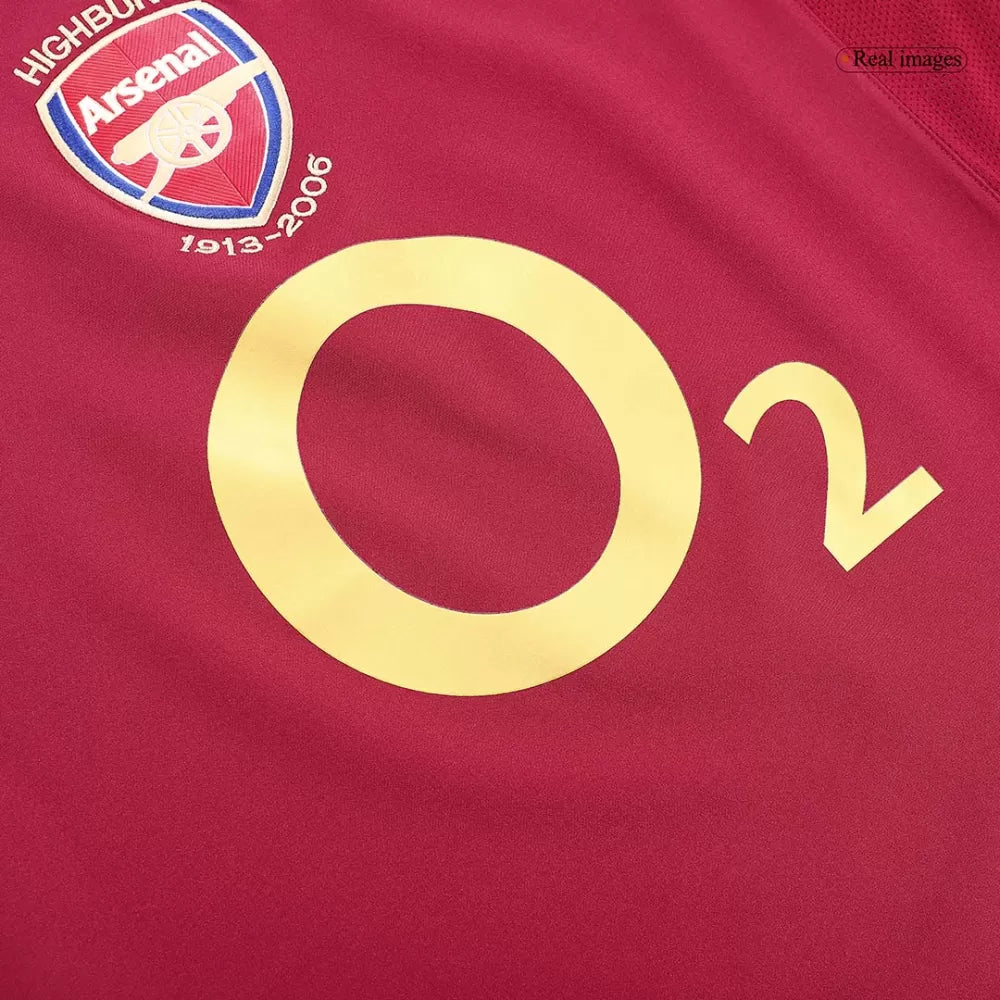 Bergkamp 10 - 2005/06 Gunners Home Jersey - Retro