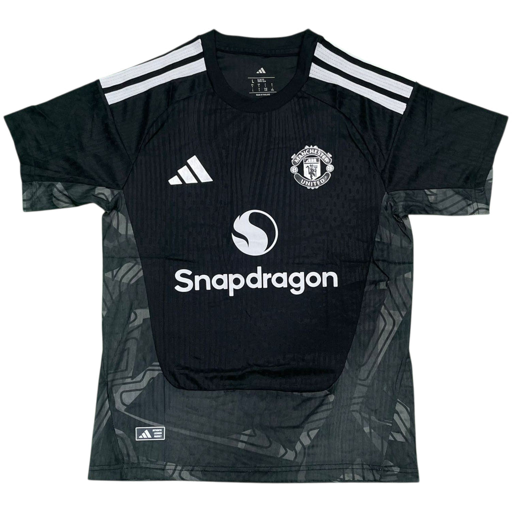 Manchester United Goalkeeper Black 2026/27 - Player Version