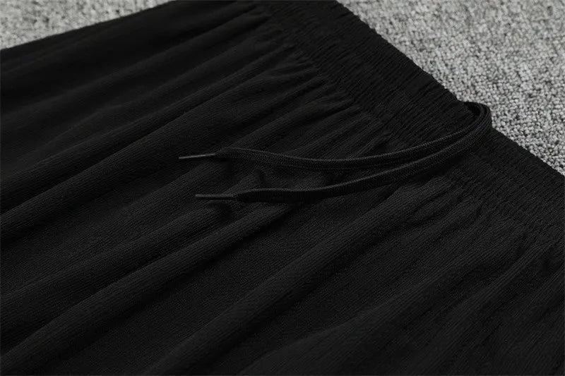 Chelsea Black Training Tracksuit 2025/26