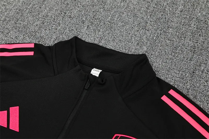 Gunners Black (Pink Strips) Tracksuit 2025/26