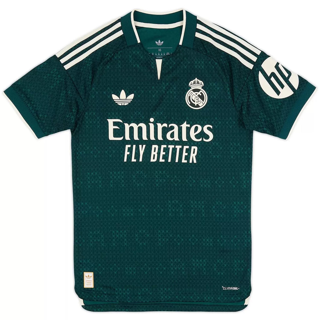 Valverde 8  - Merengues Away 2026/27 - Player Version Quality