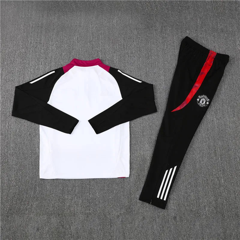 Manchester United White Tracksuit 2025/26