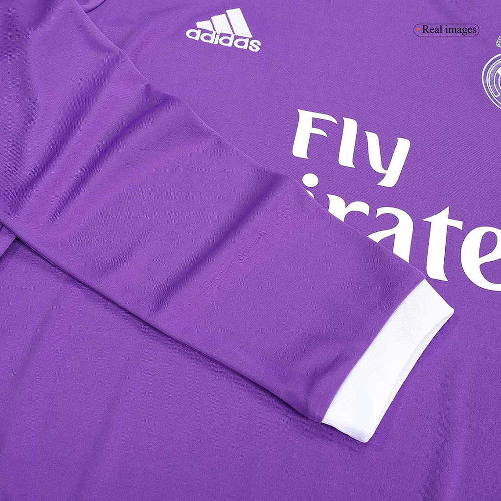 Ronaldo 7 - 2016/17 Merengues Away Fullsleeves Jersey - Retro