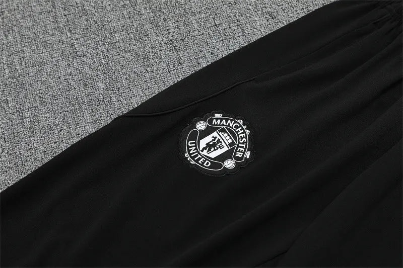 Manchester United Purple Tracksuit 2025/26