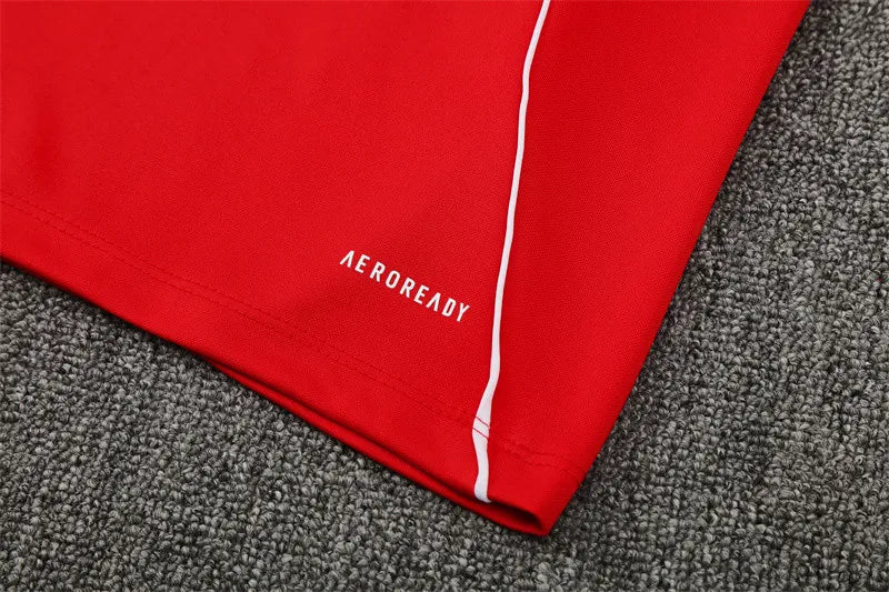 Liverpool Red Training Tracksuit 2025/26