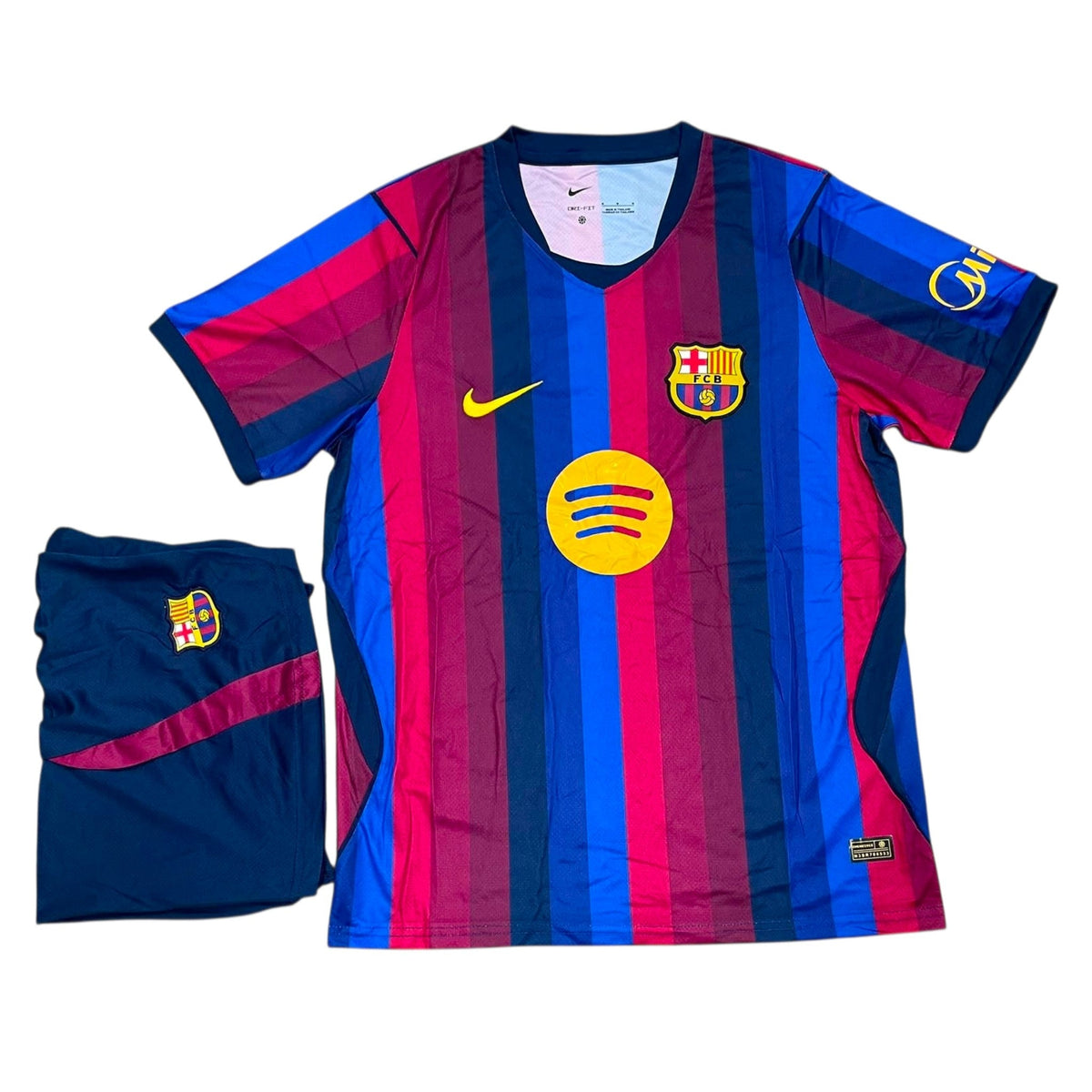 FCB Home Kit 2026/27 - (Jersey + Shorts)