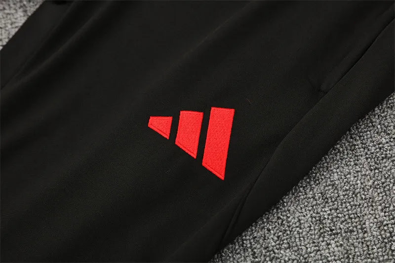 Liverpool Red Training Tracksuit 2025/26