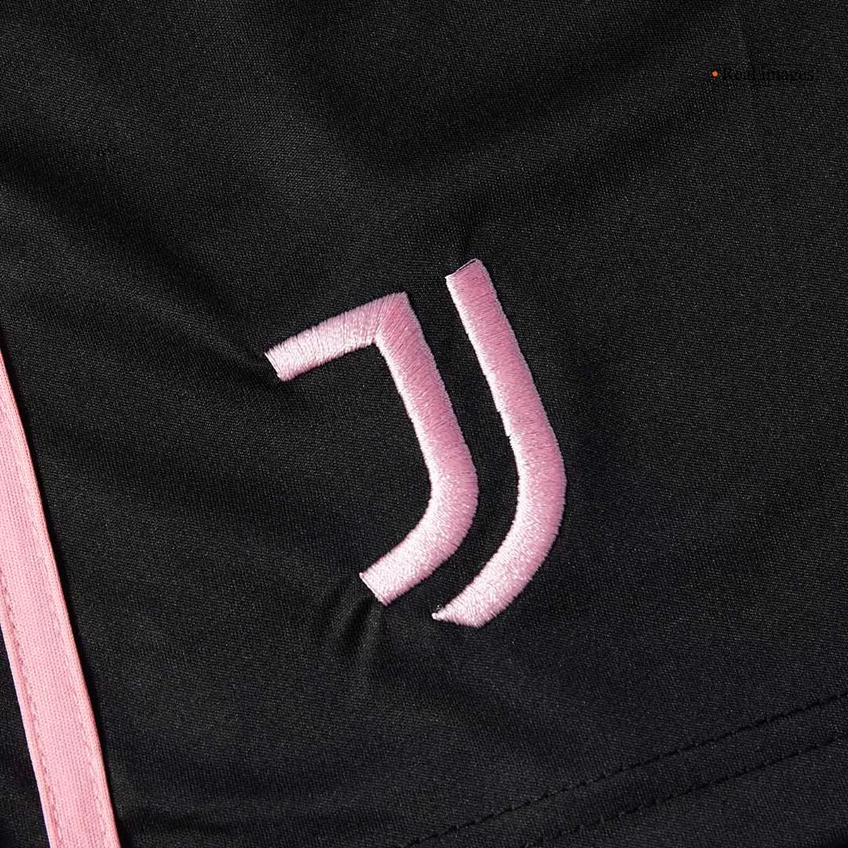 Juventus Home Set 2025/26 - (Jersey+shorts)