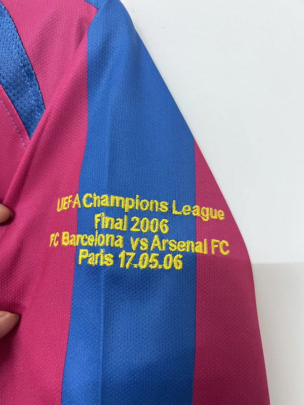 2005/06 - FCB Home Fullsleeves Retro Jersey